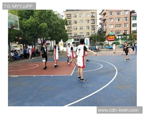 泸州爱丁堡足球队奋勇争先展现激情与团结的精彩瞬间